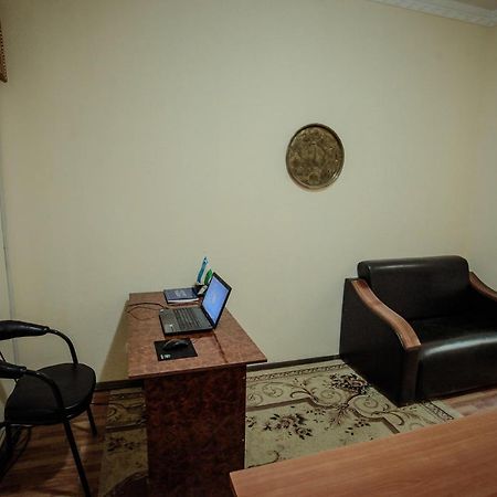 Hostel Mukarram Buchara Exterior foto